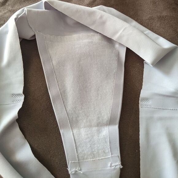 5 for $25! Laser Cut No Show Ladies Thong Panty SM - Picture 4 of 4